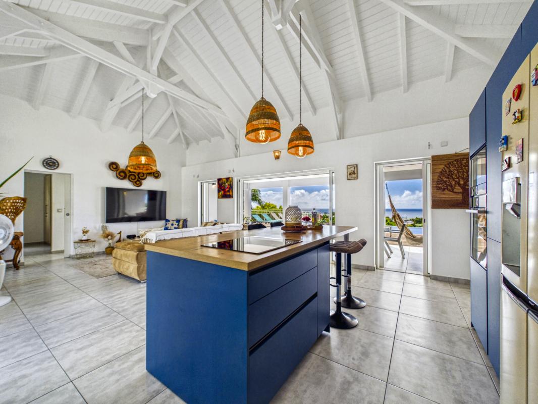 14. A louer villa avec piscine et vue mer St François Guadeloupe